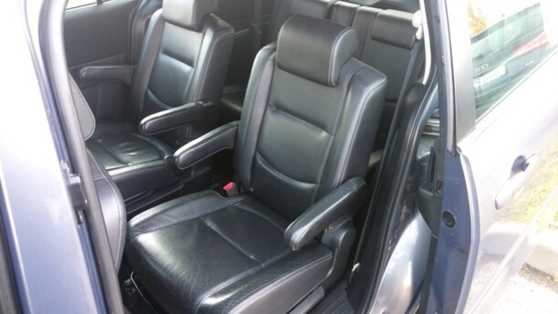 Mazda 5 I · Рестайлинг, 7 мест, 2008 г.