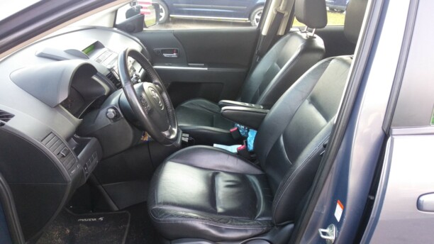 Mazda 5 I · Рестайлинг, 7 мест, 2008 г.