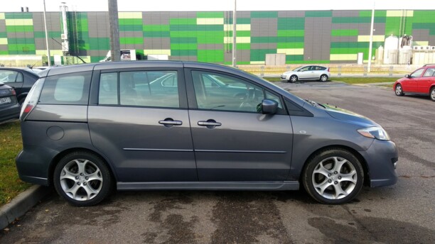Mazda 5 I · Рестайлинг, 7 мест, 2008 г.