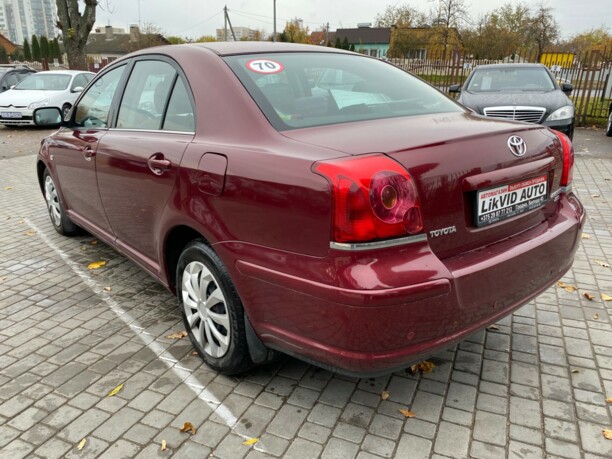 Toyota Avensis II (T250), 2004 г.