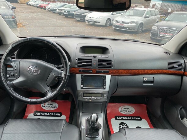 Toyota Avensis II (T250), 2004 г.