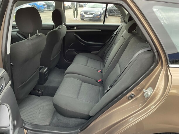 Toyota Avensis II (T250), 2003 г.