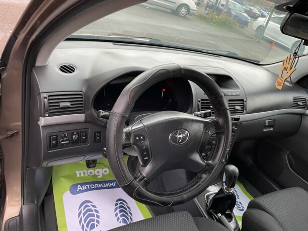 Toyota Avensis II (T250), 2003 г.