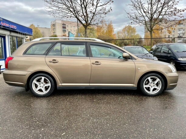 Toyota Avensis II (T250), 2003 г.