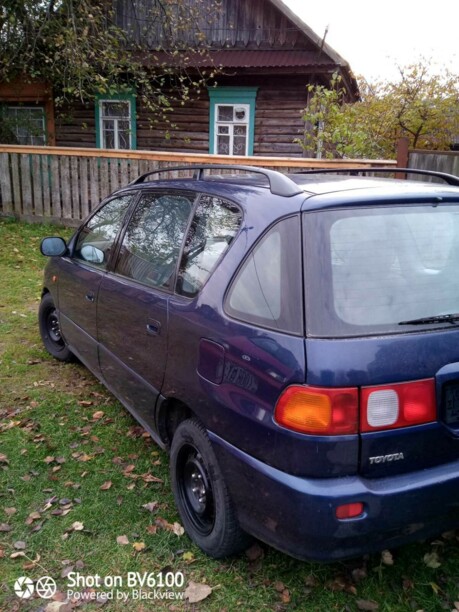 Toyota Picnic, 7 мест, 1999 г.