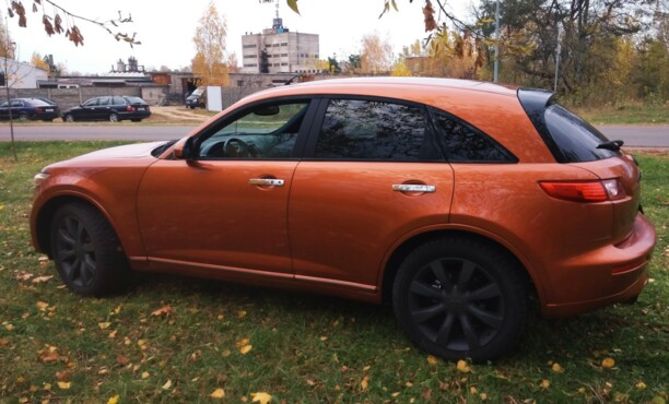 Infiniti FX I, 2003 г.