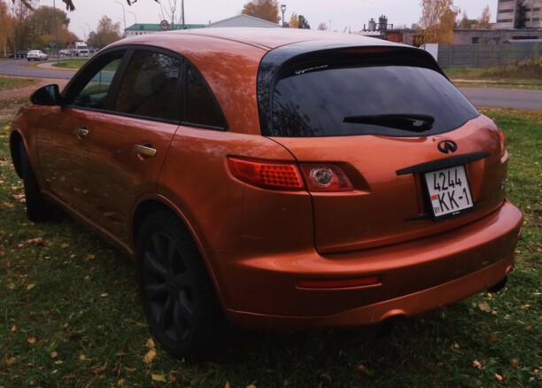 Infiniti FX I, 2003 г.