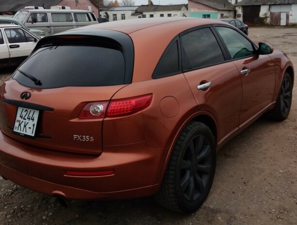 Infiniti FX I, 2003 г.
