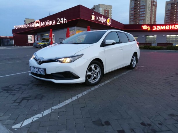 Toyota Auris II (E180) · Рестайлинг, 2017 г.