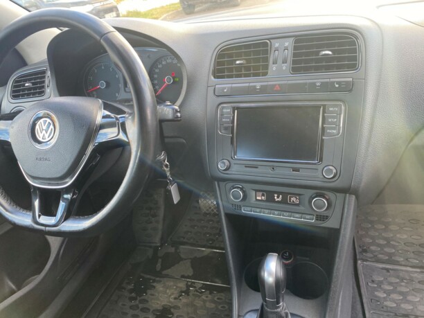 Volkswagen Polo Sedan I · Рестайлинг, 2015 г.