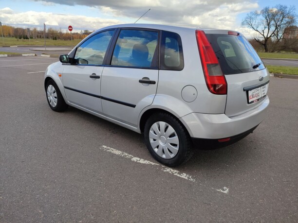 Ford Fiesta V, 2004 г.