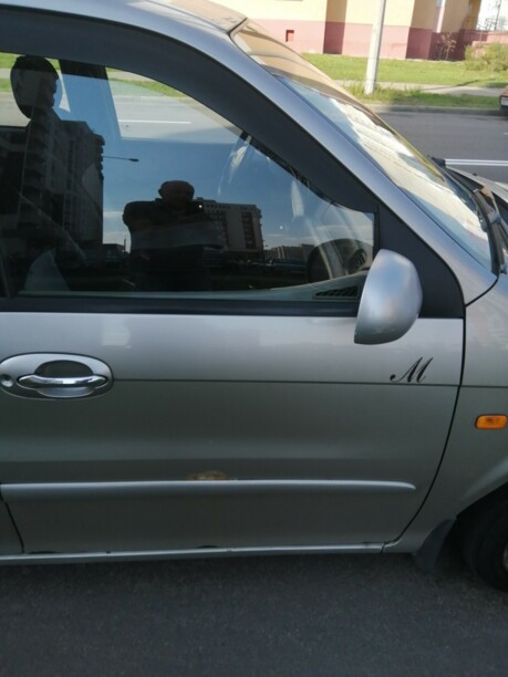 Kia Carnival I, 7 мест, 2000 г.