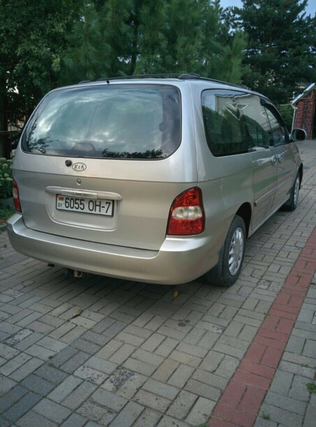 Kia Carnival I, 7 мест, 2000 г.