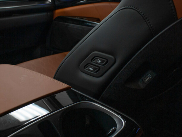Kia Carnival III, 7 мест, 2021 г.