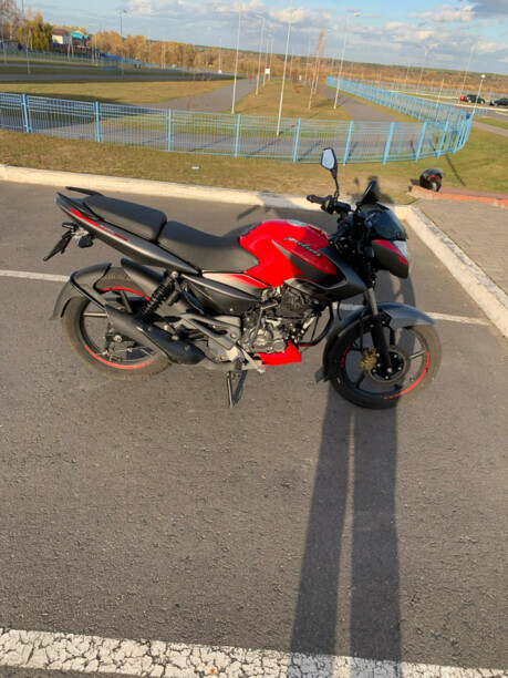 BAJAJ Pulsar, 2020 г.