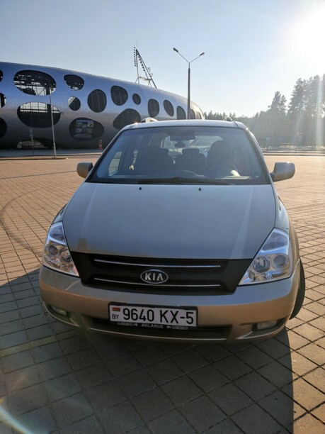 Kia Carnival II, 7 мест, 2008 г.
