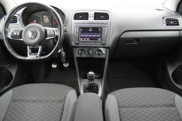Volkswagen Polo Sedan I · Рестайлинг, 2018 г.