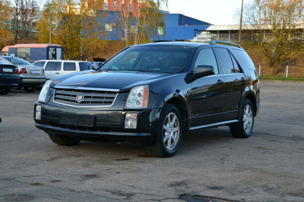 Cadillac SRX I, 7 мест, 2005 г.