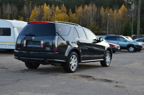 Cadillac SRX I, 7 мест, 2005 г.