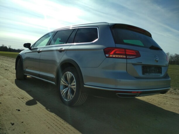 Volkswagen Passat Alltrack B8, 2017 г.