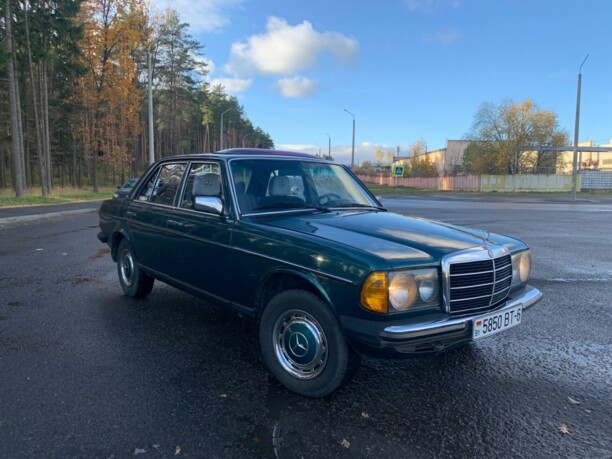 Mercedes-Benz E-Класс W123, 1977 г.