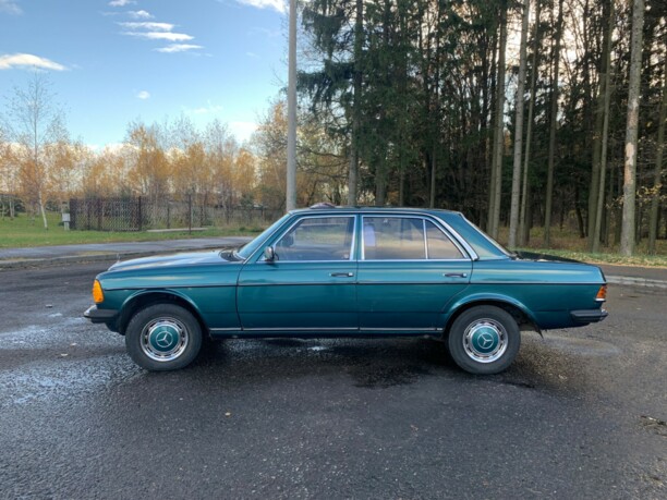 Mercedes-Benz E-Класс W123, 1977 г.
