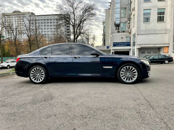 BMW 7 серия F01, F04, 2014 г.