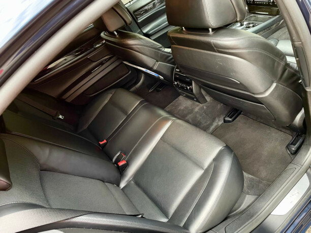 BMW 7 серия F01, F04, 2014 г.