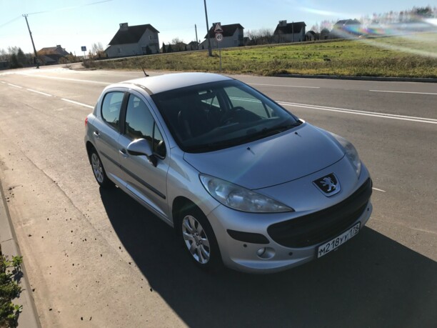 Peugeot 207 I · Рестайлинг, 2009 г.