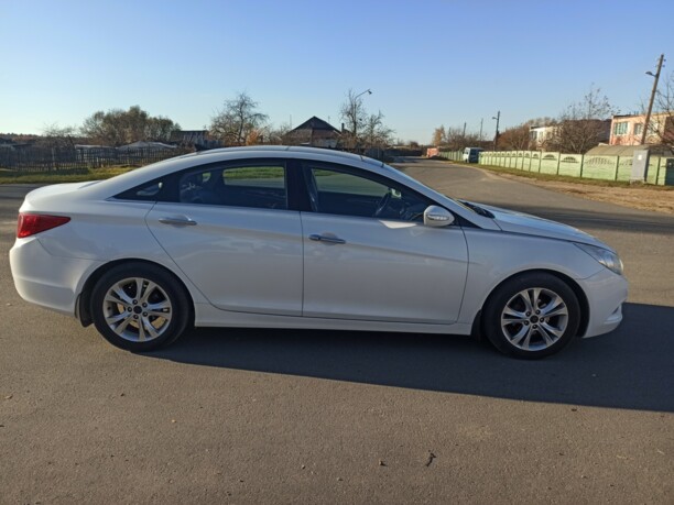 Hyundai Sonata YF, 2010 г.