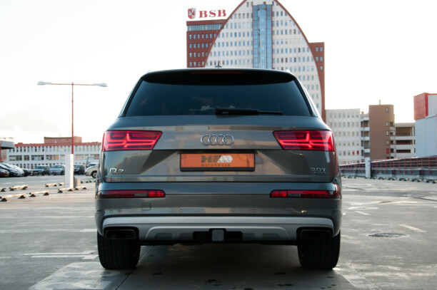 Audi Q7 4M, 7 мест, 2016 г.
