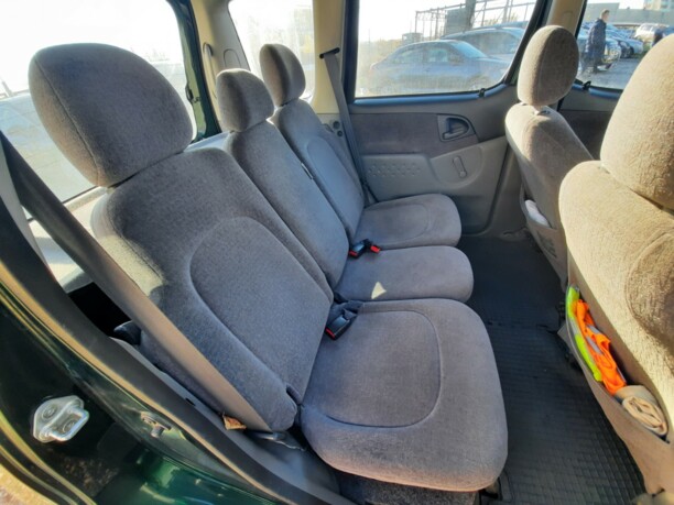 Toyota Yaris Verso, 2000 г.