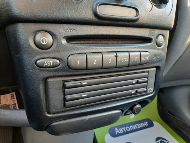 Toyota Yaris Verso, 2000 г.