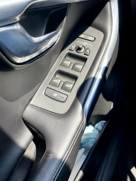 Volvo V40 II, 2015 г.