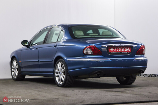 Jaguar X-Type, 2001 г.