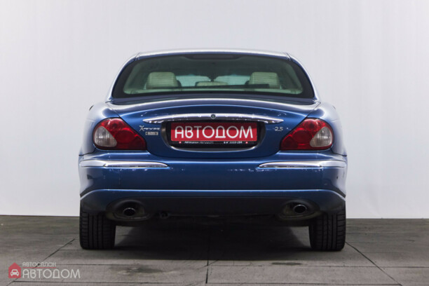 Jaguar X-Type, 2001 г.