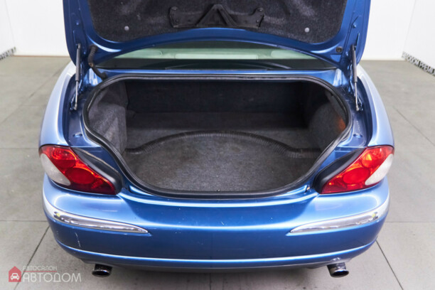 Jaguar X-Type, 2001 г.