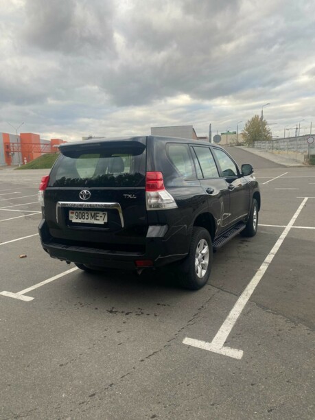 Toyota Land Cruiser Prado J150, 7 мест, 2010 г.