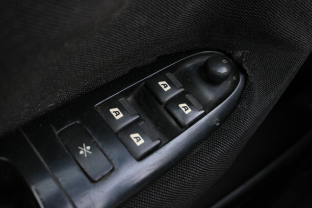 Peugeot 607 I, 2001 г.