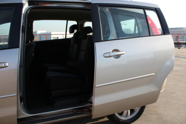 Mazda 5 I, 7 мест, 2006 г.