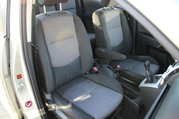 Mazda 5 I, 7 мест, 2006 г.