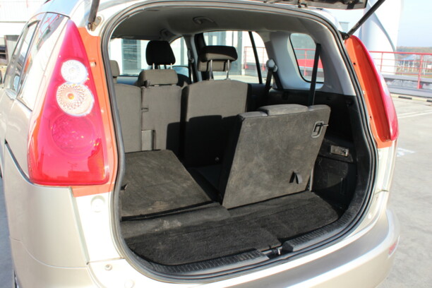 Mazda 5 I, 7 мест, 2006 г.
