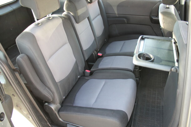 Mazda 5 I, 7 мест, 2006 г.