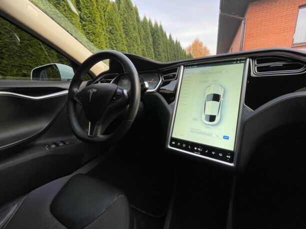 Tesla Model S I, 2014 г.