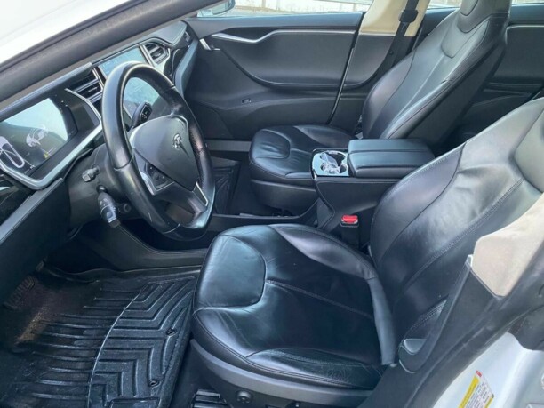 Tesla Model S I, 2016 г.