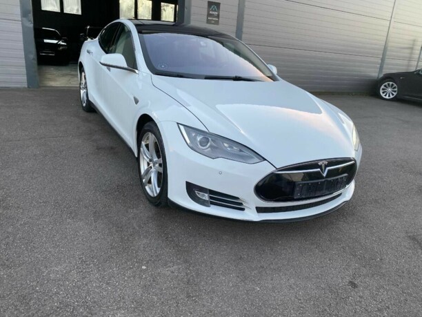 Tesla Model S I, 2016 г.