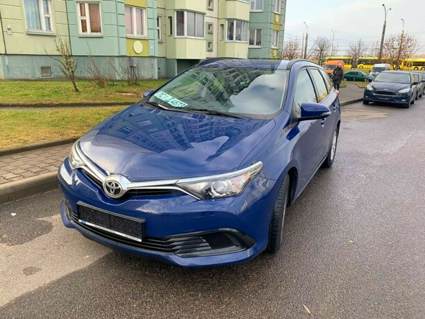 Toyota Auris II (E180) · Рестайлинг, 2017 г.