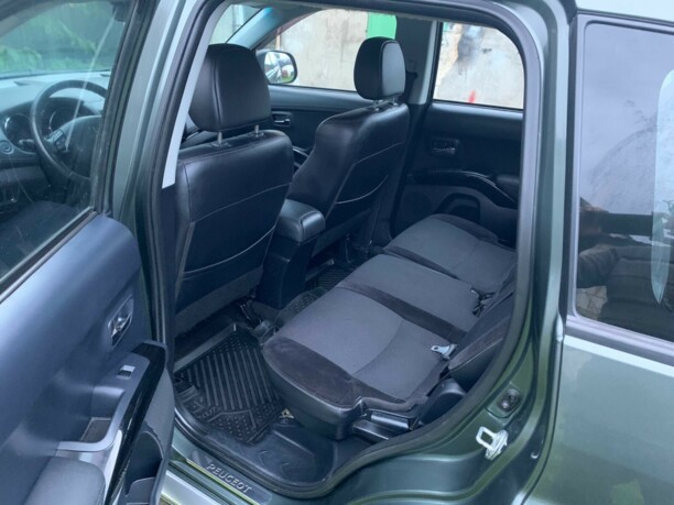 Peugeot 4007, 2010 г.
