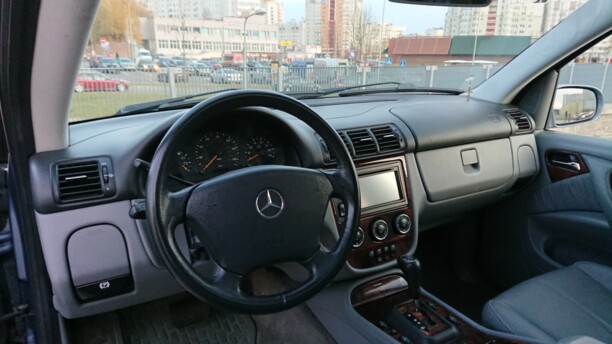 Mercedes-Benz M-Класс W163 · Рестайлинг, 7 мест, 2003 г.