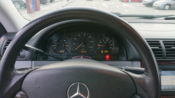 Mercedes-Benz M-Класс W163 · Рестайлинг, 7 мест, 2003 г.